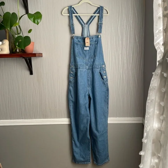 NWT Levi’s Vintage Denim Women’s Overalls - Picture 6 of 15